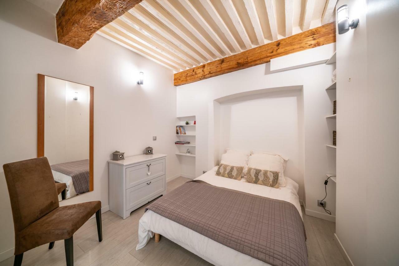 Secret Courtyard Of Annecy Apartment Екстериор снимка